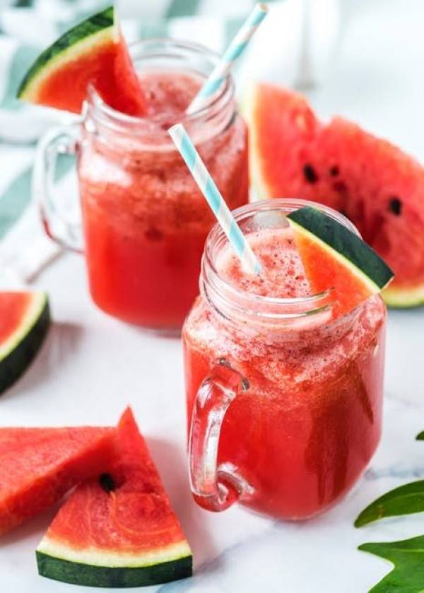 buah semangka memiliki 5 manfaat