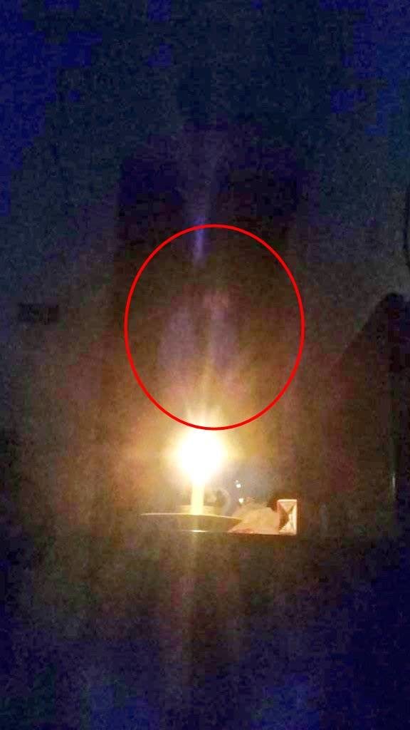 Viral foto penampakan kuntilanak saat mati lampu