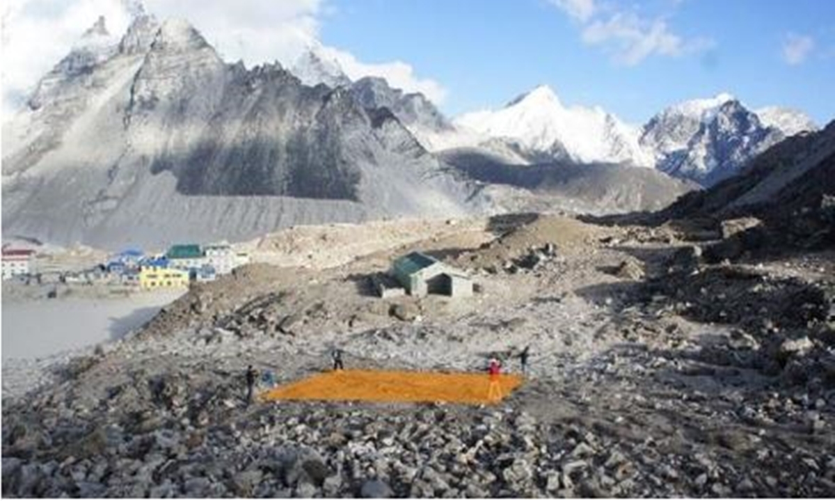 Gunung Everest Terancam Tinja Para Pendaki