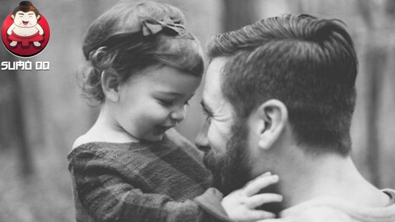 Tak Hanya Ibu, Ini 4 Perubahan Tubuh Ayah yang Baru Miliki Anak