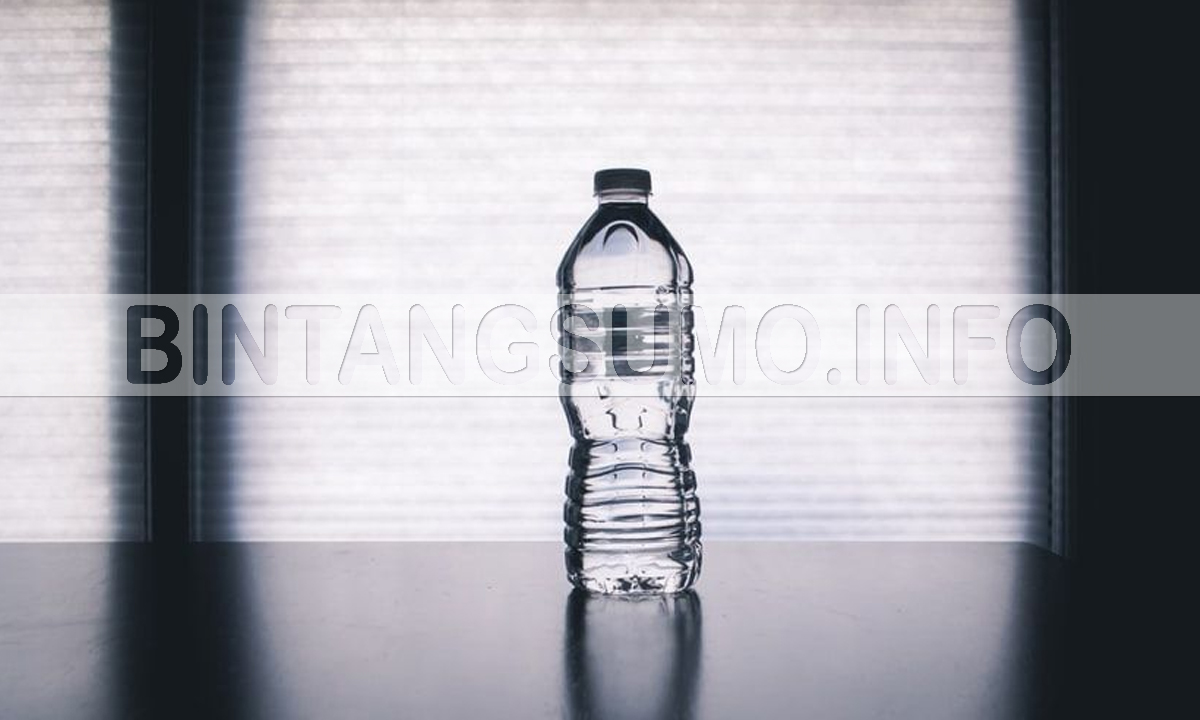 Trik agar Rajin Minum Air Putih Setiap Hari, Anti Lupa