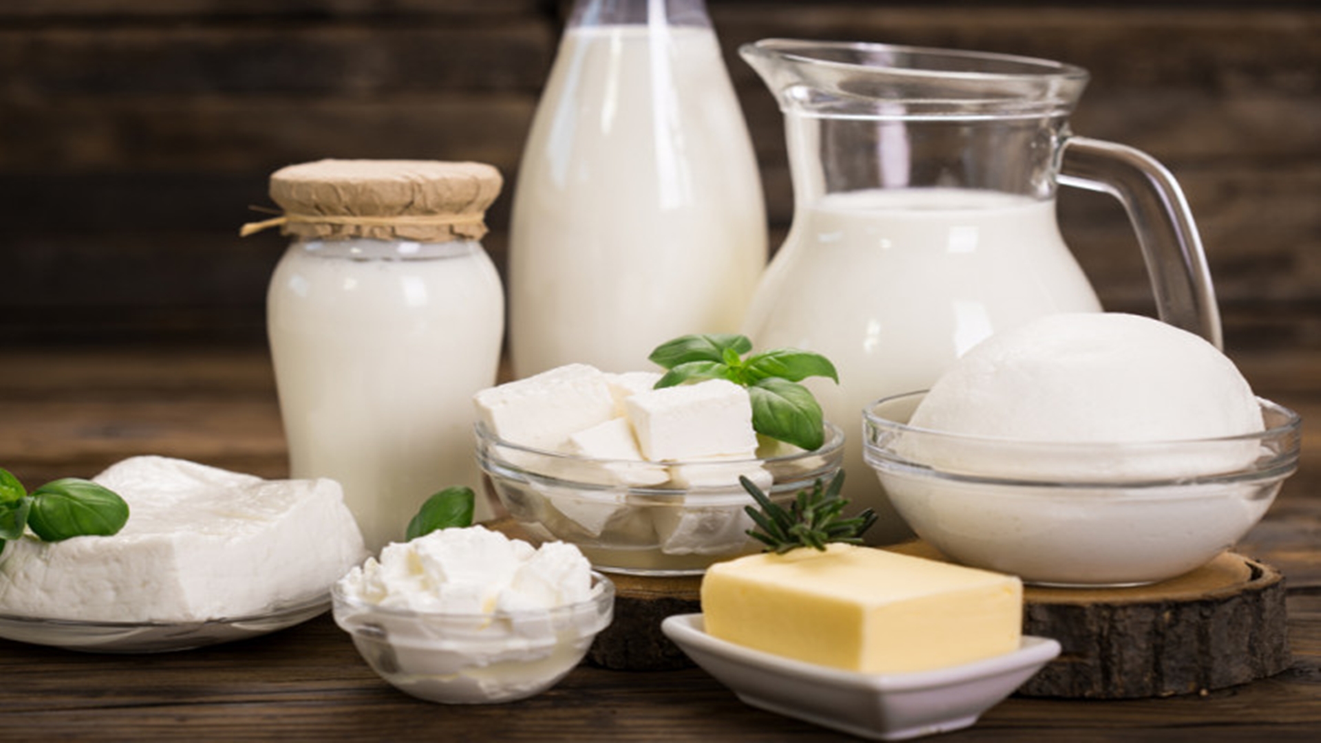 5 Manfaat Susu untuk Kesehatan dan Kecantikan