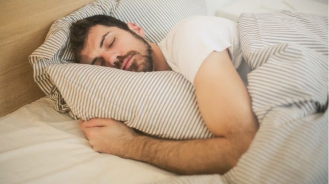 Bahaya Tidur dengan Lampu Menyala Bagi Kesehatan