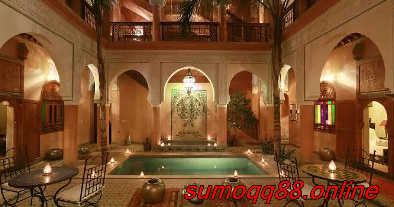 5 Ide Desain Interior Ruang Tamu Bergaya Maroko, Eksotis!